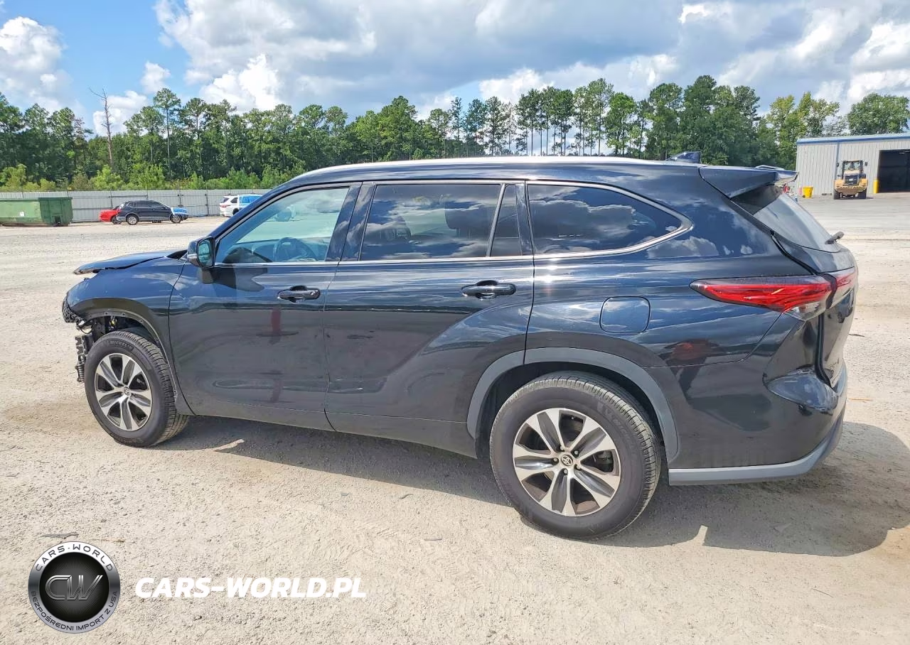 2021 Toyota Highlander Xle VIN:5TDGZRAH3MS516563 - 2