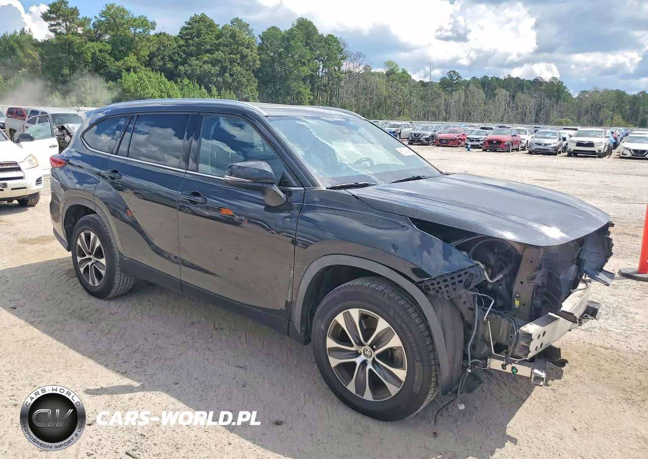 2021 Toyota Highlander Xle VIN:5TDGZRAH3MS516563 - 4