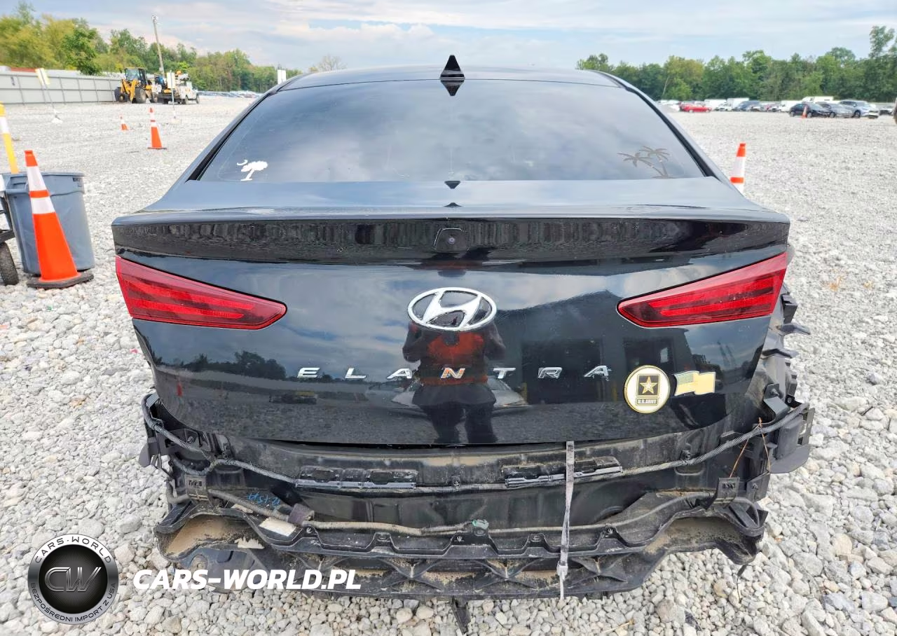 2020 Hyundai Elantra Sel VIN:5NPD84LFXLH546832 - 6