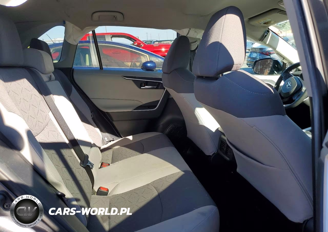 2021 Toyota Rav4 Xle VIN:2T3P1RFV9MC194131 - 11