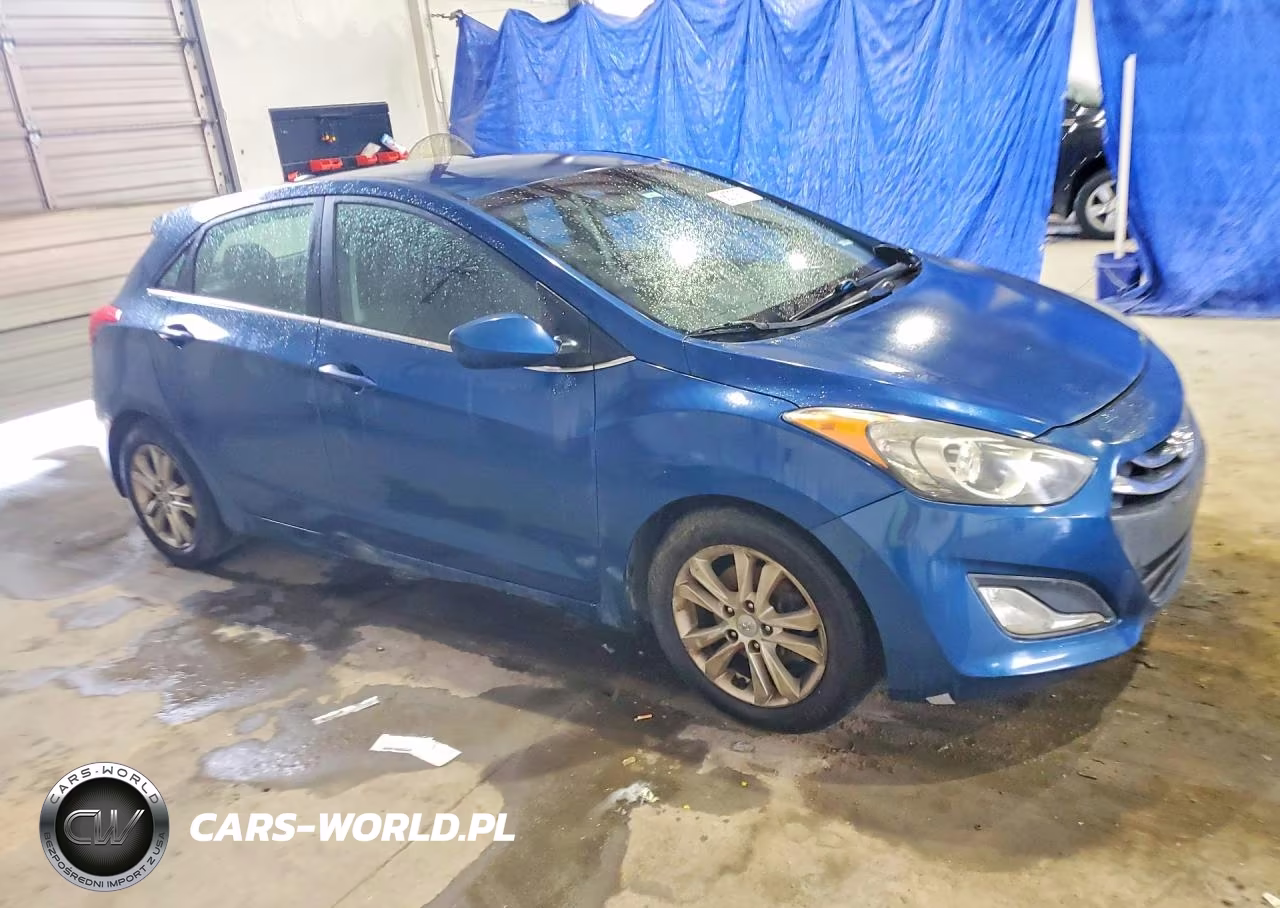 2014 Hyundai Elantra Gt Base VIN:KMHD35LH6EU233352 - 4