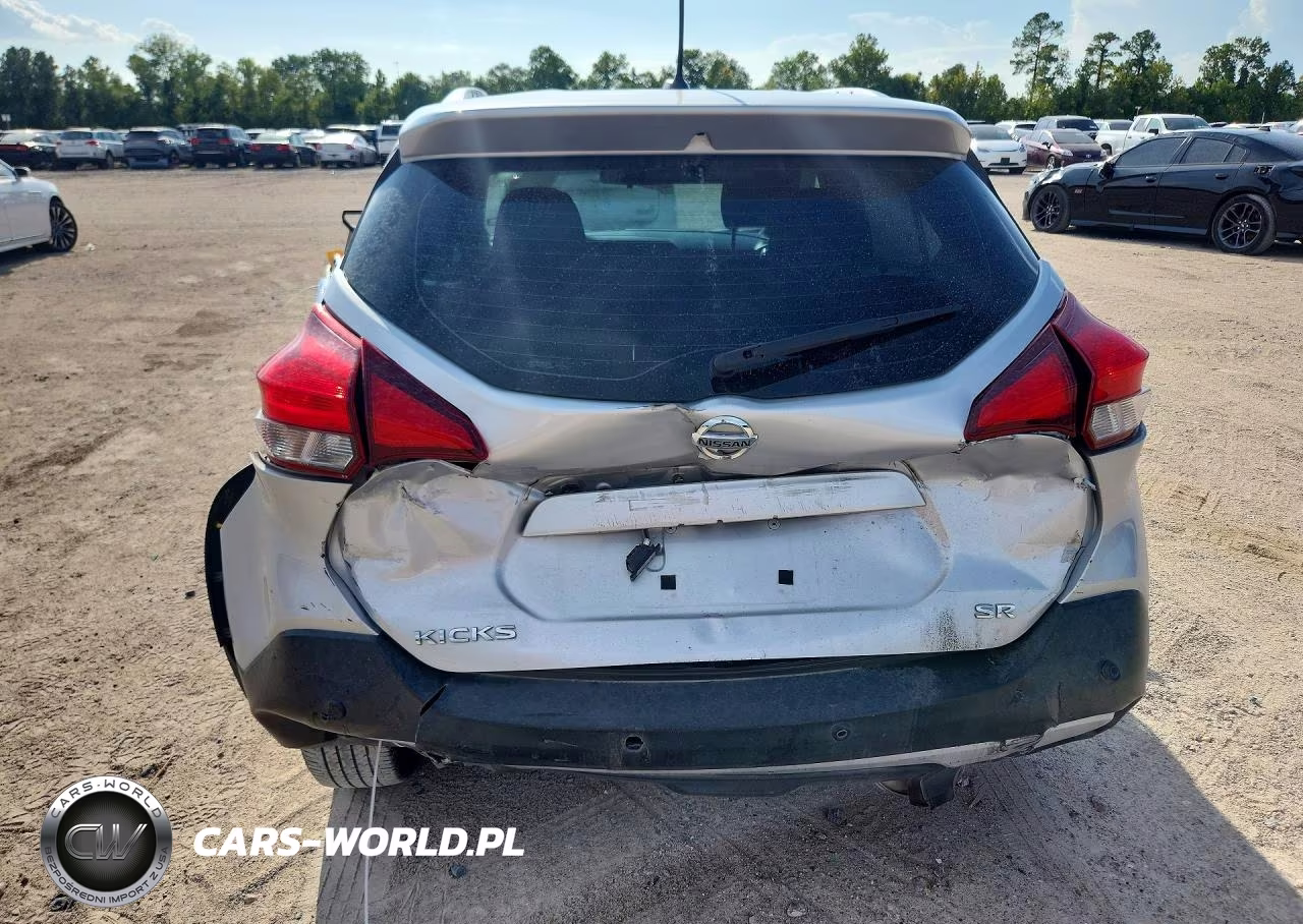 2020 Nissan Kicks Sr VIN:3N1CP5DV4LL553241 - 6