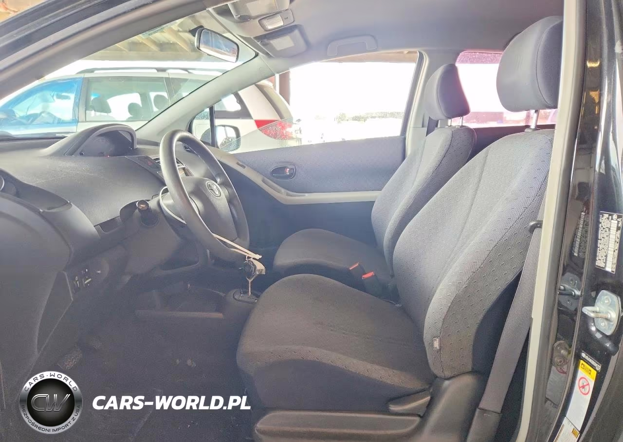 2011 Toyota Yaris Base VIN:JTDJT4K32B5341772 - 7