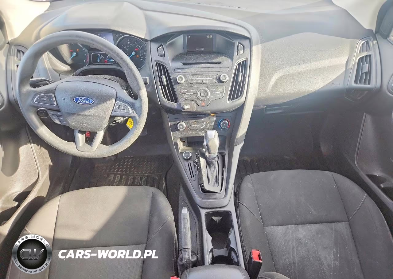 2015 Ford Focus Se VIN:1FADP3F2XFL329101 - 8