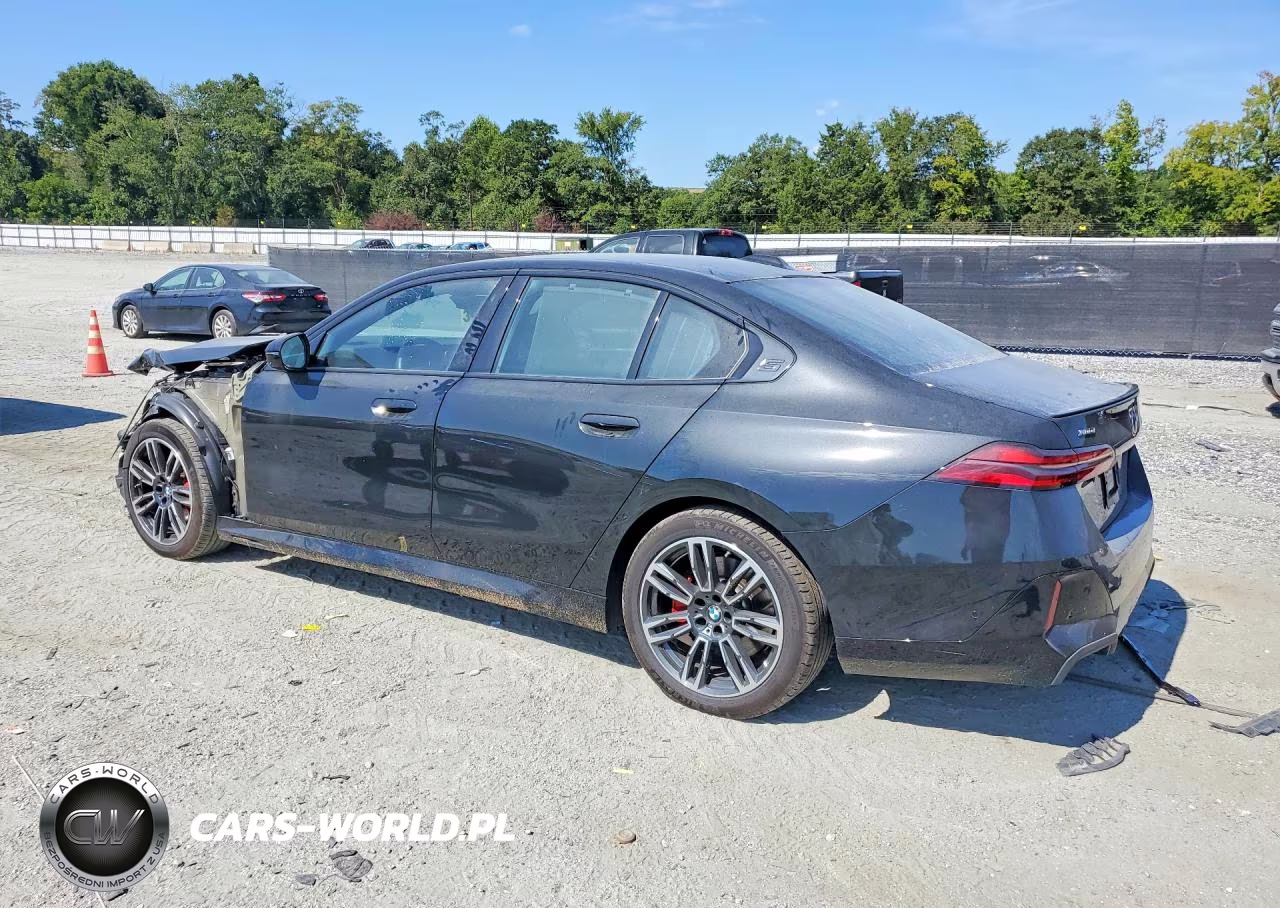 2026 BMW 530 Xi VIN:WBA53FJ06TCW65323 - 2