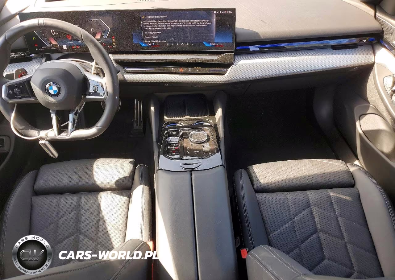 2026 BMW 530 Xi VIN:WBA53FJ06TCW65323 - 8
