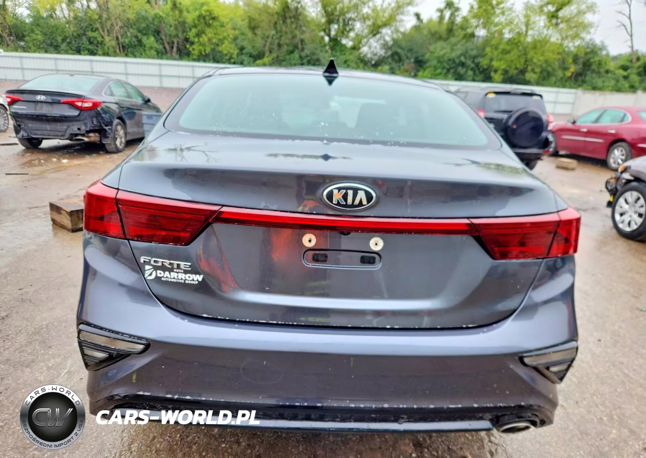2021 Kia Forte Lxs VIN:3KPF24AD2ME388245 - 6