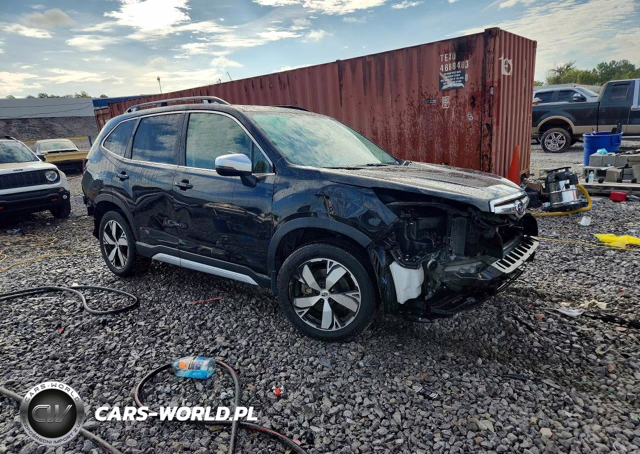 2021 Subaru Forester Touring VIN:JF2SKAXC8MH515135 - 4