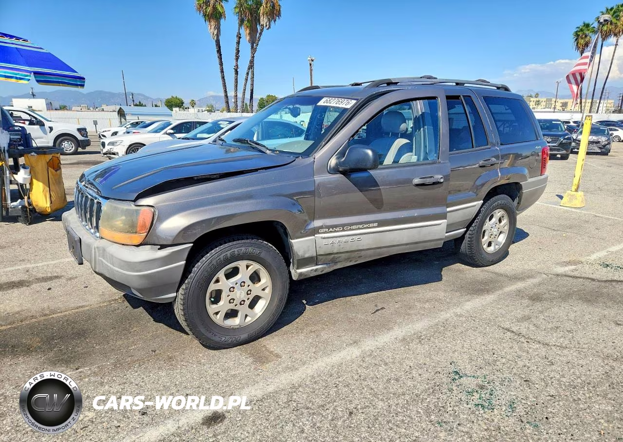 2000 Jeep Grand Cherokee Laredo