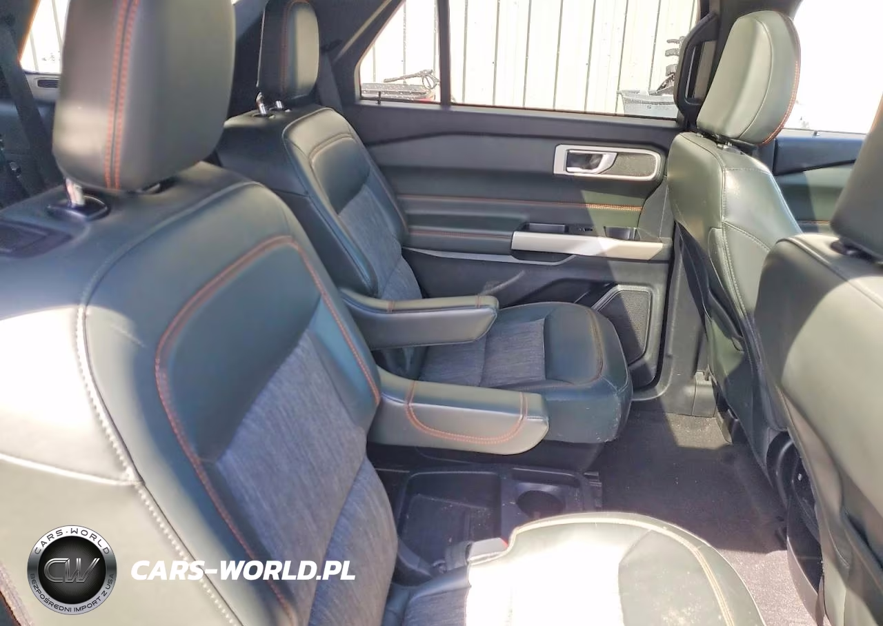2021 Ford Explorer Timberline VIN:1FMSK8JH4MGC26105 - 11