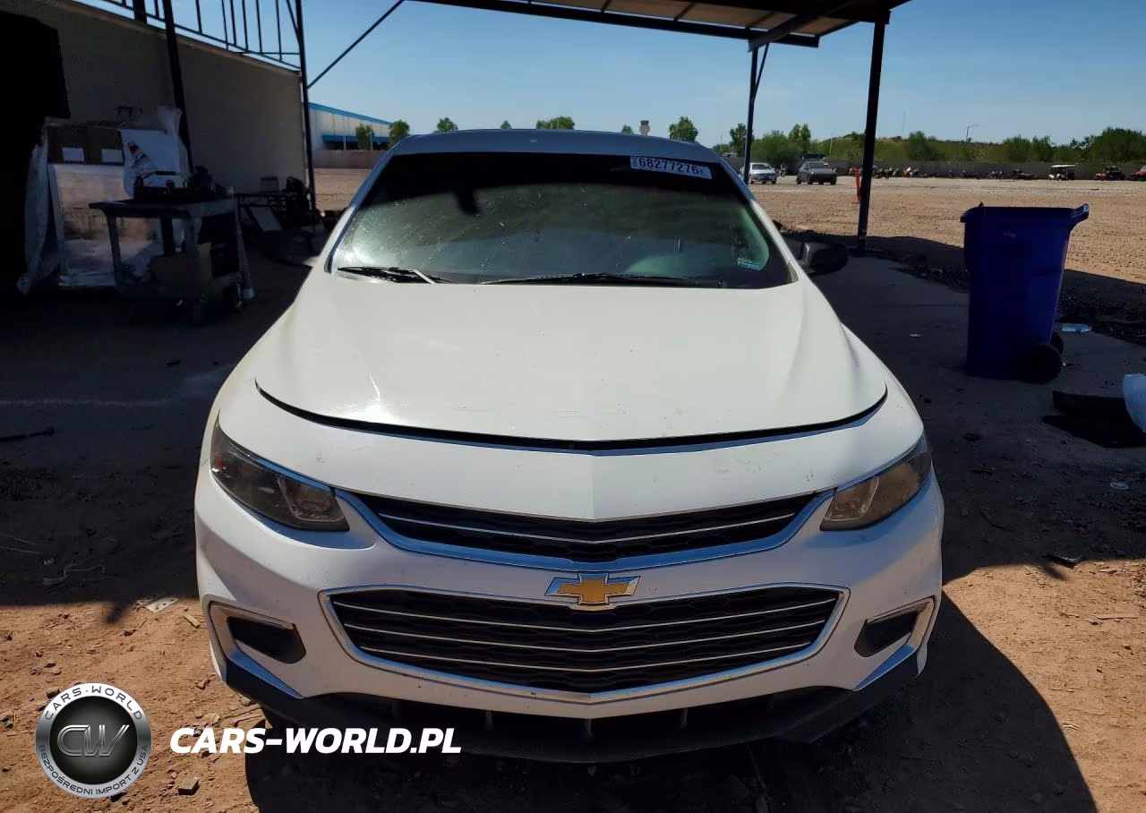 2018 Chevrolet Malibu Ls VIN:1G1ZC5STXJF104652 - 5
