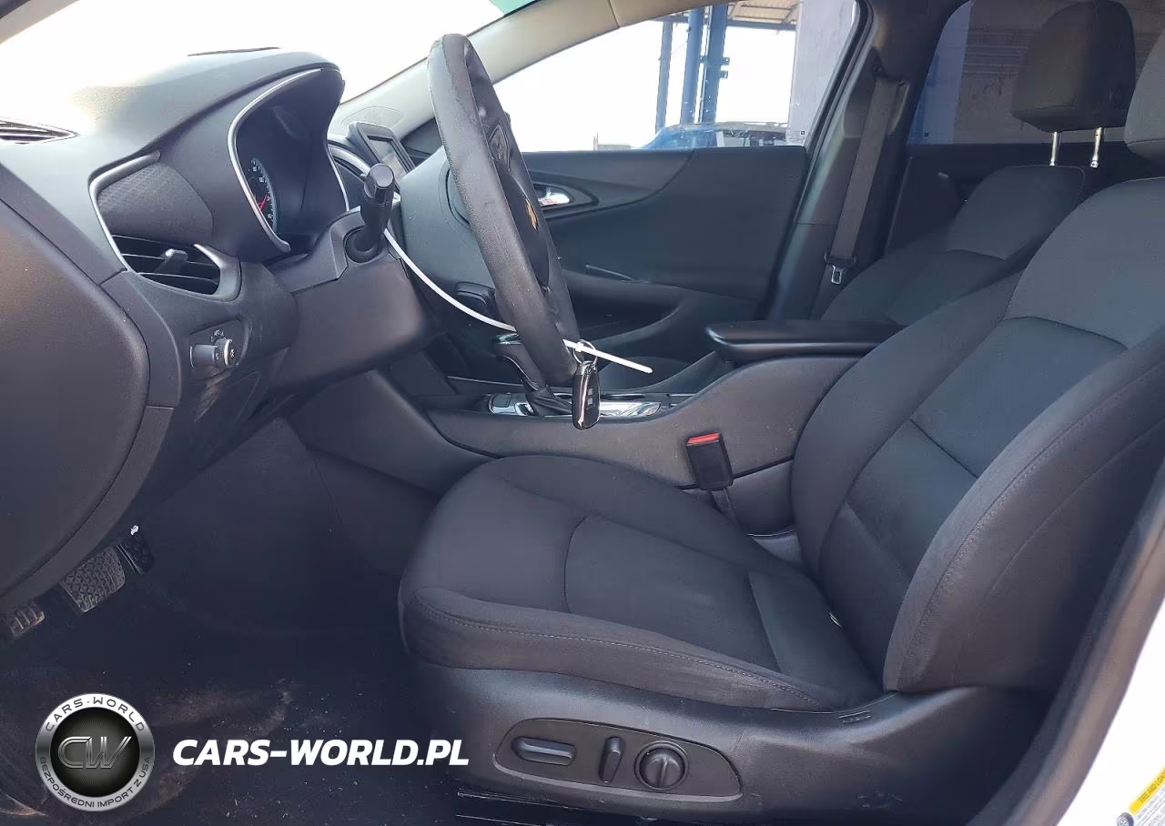 2018 Chevrolet Malibu Ls VIN:1G1ZC5STXJF104652 - 7