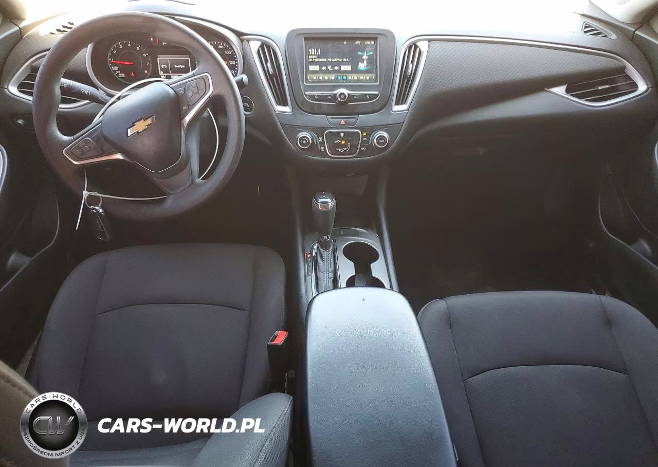 2018 Chevrolet Malibu Ls VIN:1G1ZC5STXJF104652 - 8