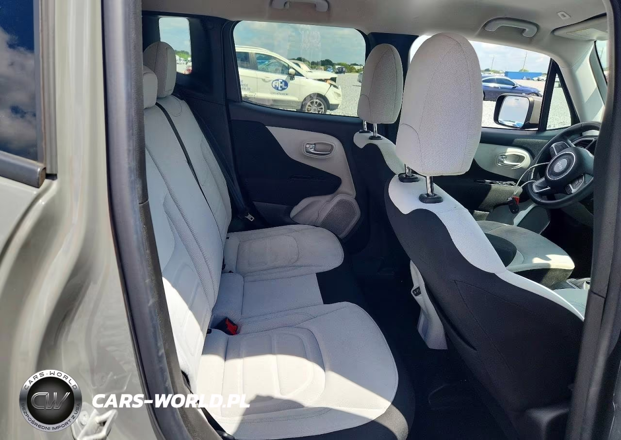 2020 Jeep Renegade Latitude VIN:ZACNJABB7LPL04400 - 10