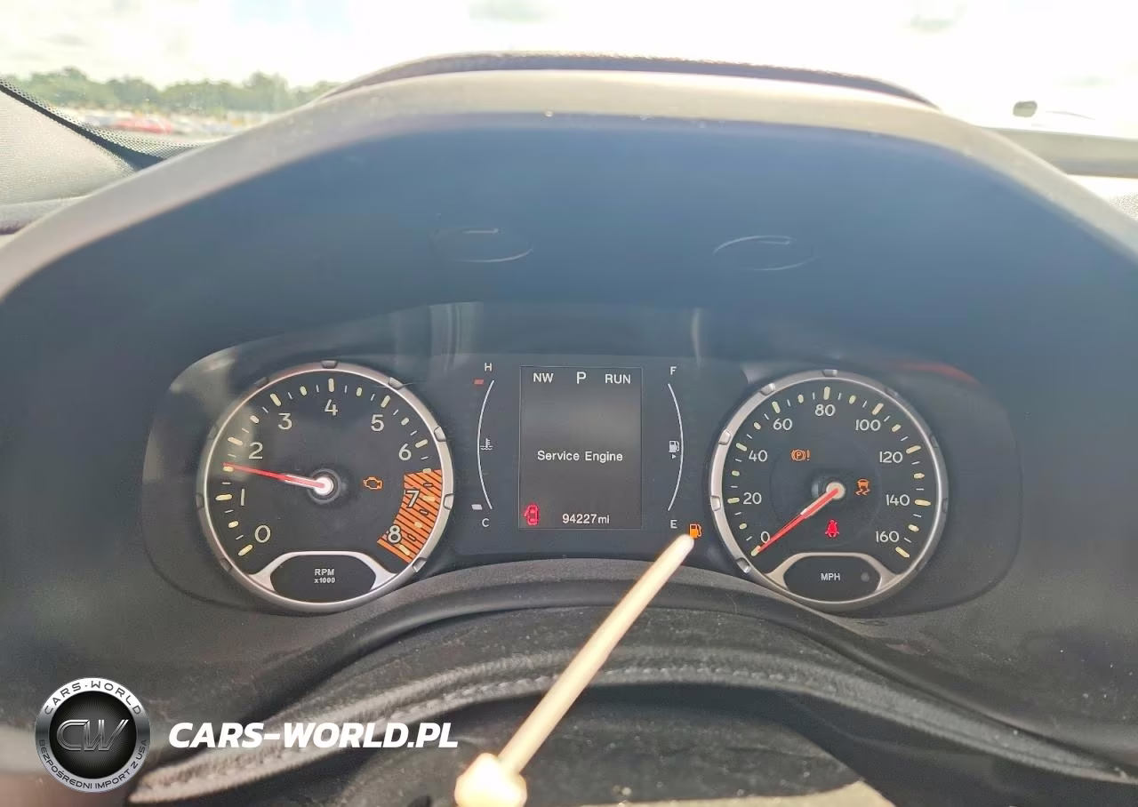 2020 Jeep Renegade Latitude VIN:ZACNJABB7LPL04400 - 9