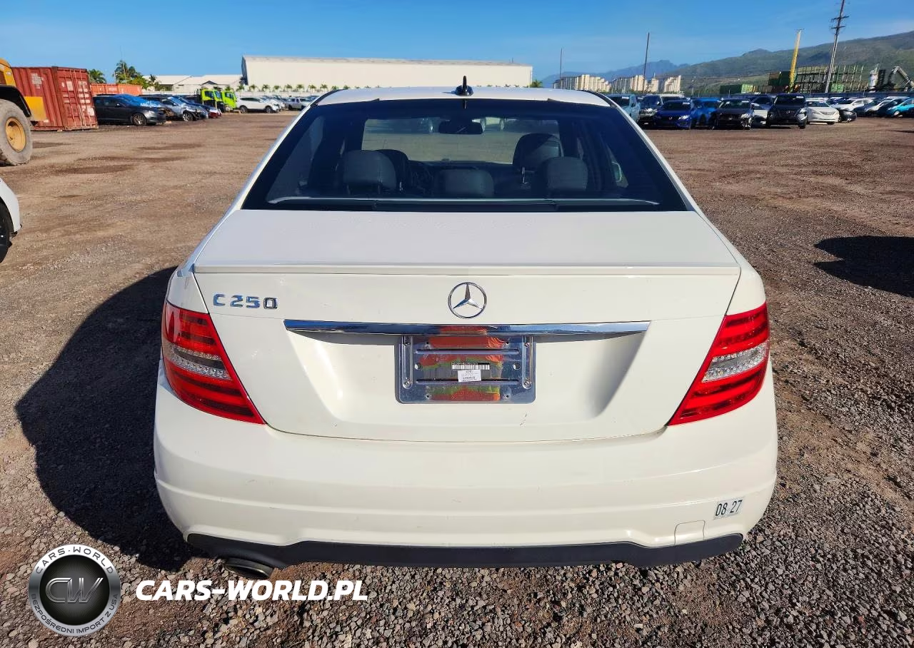 2012 Mercedes-Benz C 250 Sport VIN:WDDGF4HB2CR207893 - 6