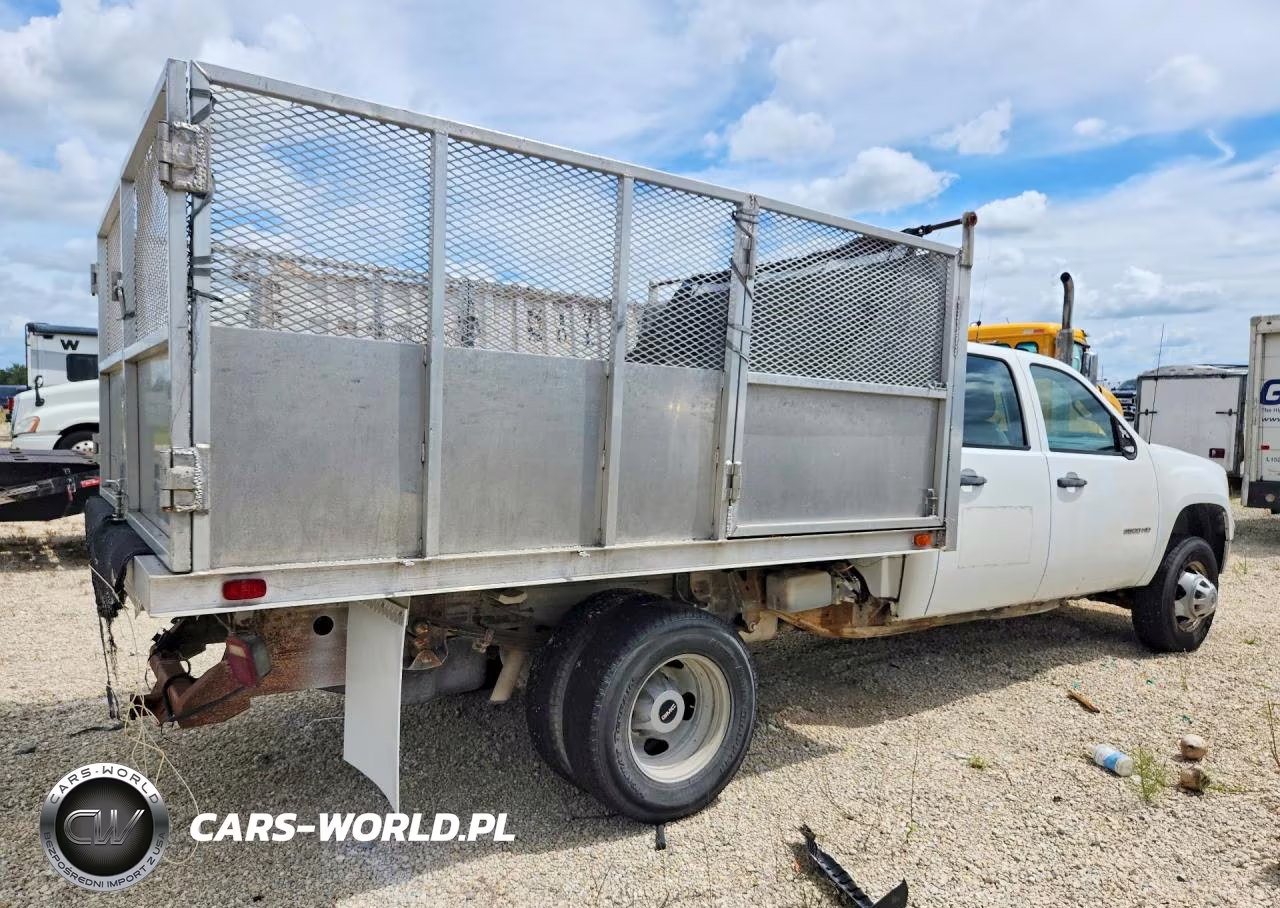 2013 GMC Sierra Dump Truck VIN:1GD412CG7DF187769 - 3