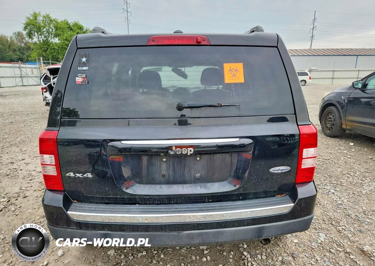 2016 Jeep Patriot Latitude VIN:1C4NJRFB7GD673192 - 6
