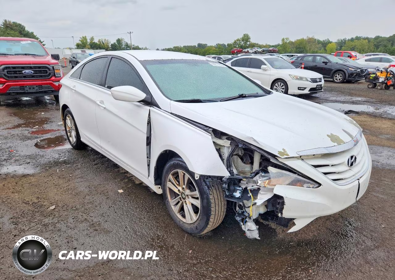 2013 Hyundai Sonata Gls VIN:5NPEB4AC9DH738193 - 4