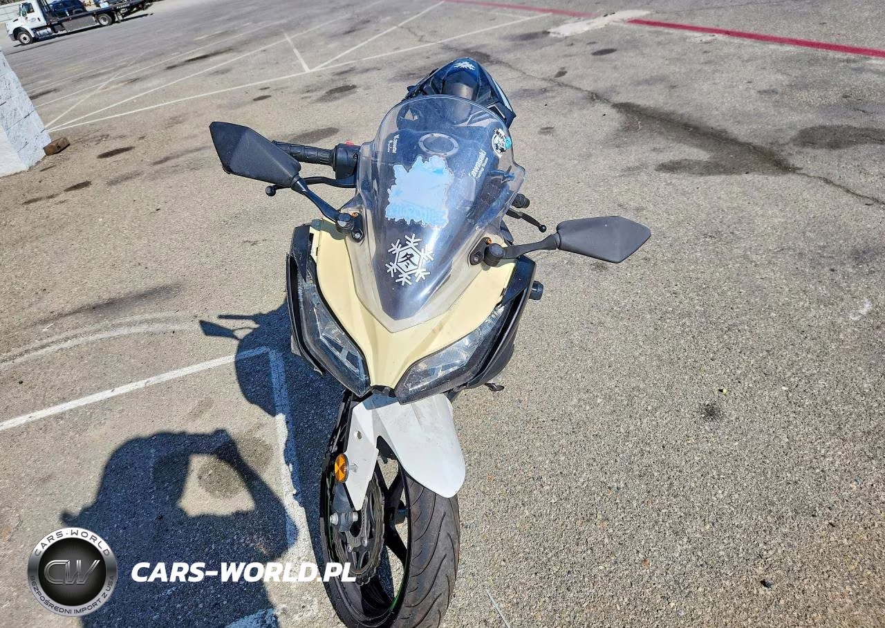 2017 Kawasaki Ex300 B VIN:JKAEX8B10HDA37024 - 2