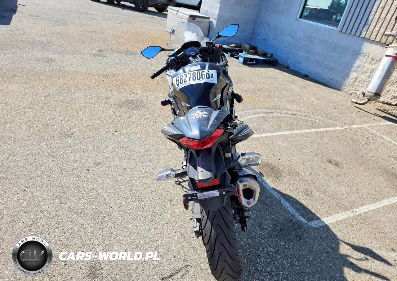 2017 Kawasaki Ex300 B VIN:JKAEX8B10HDA37024 - 4