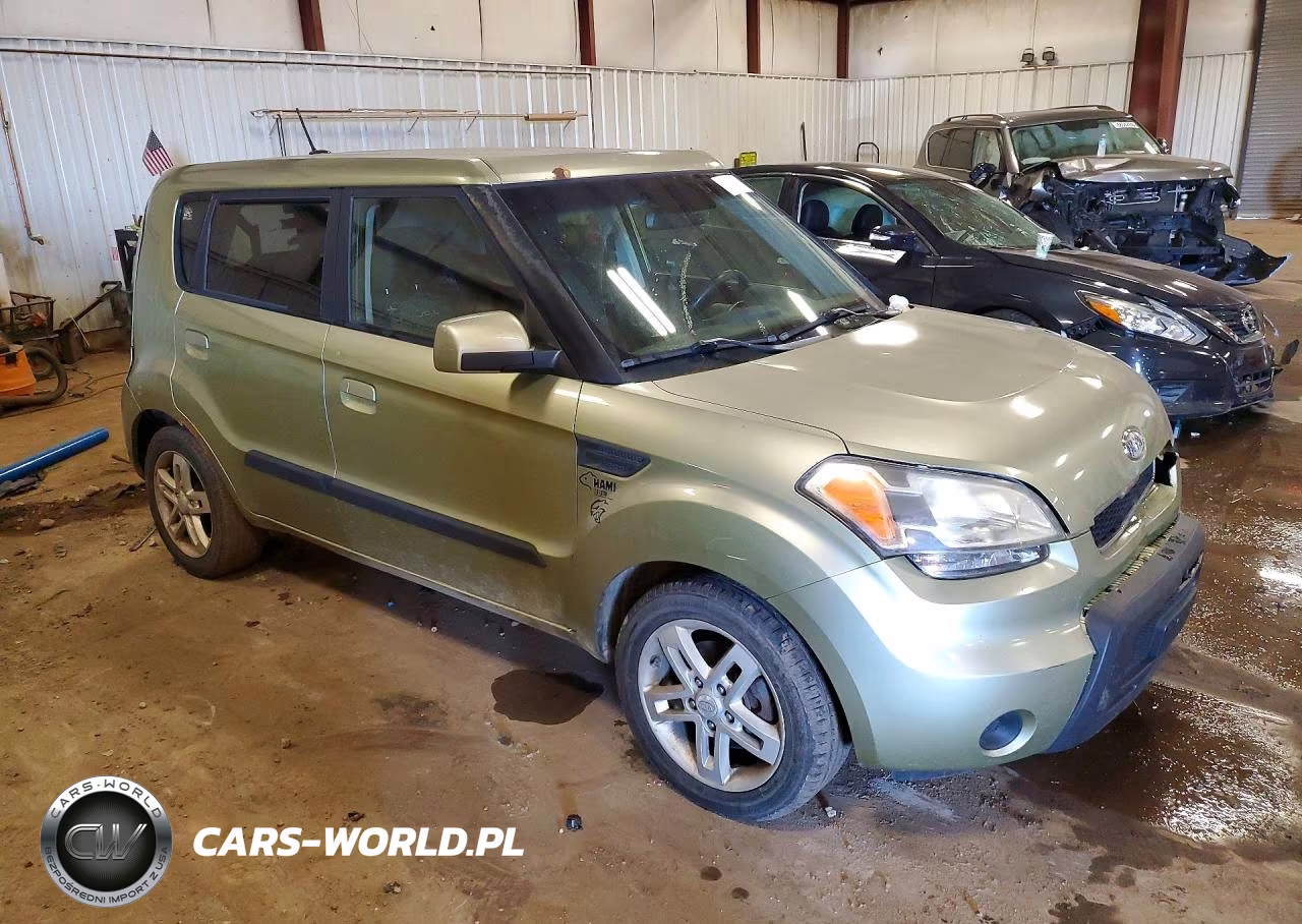 2010 Kia Soul + VIN:KNDJT2A28A7039421 - 4