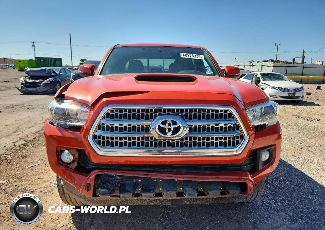 2017 Toyota Tacoma Trd Sport VIN:5TFCZ5AN2HX066918 - 5
