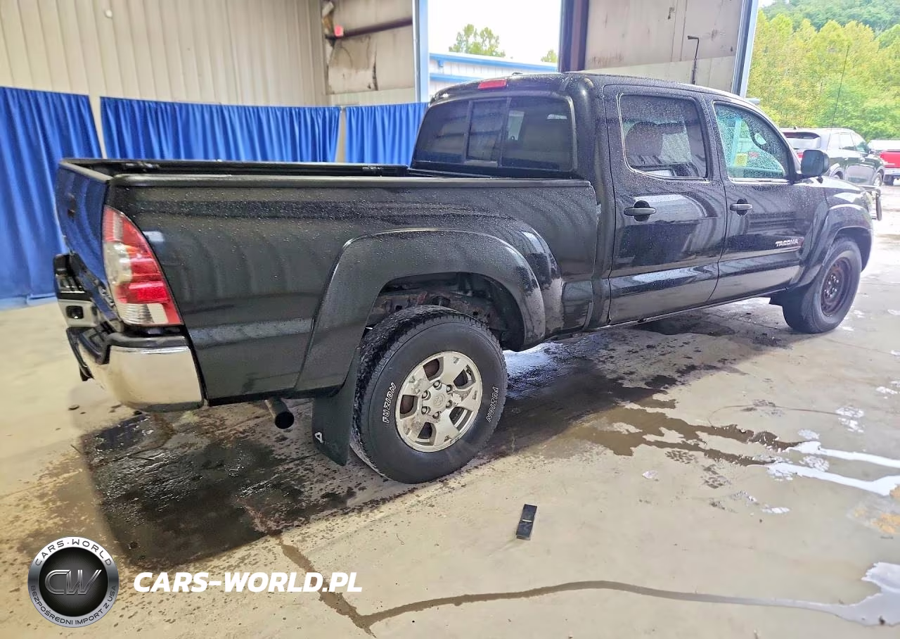 2010 Toyota Tacoma Double Cab Long Bed VIN:3TMMU4FN5AM016287 - 3