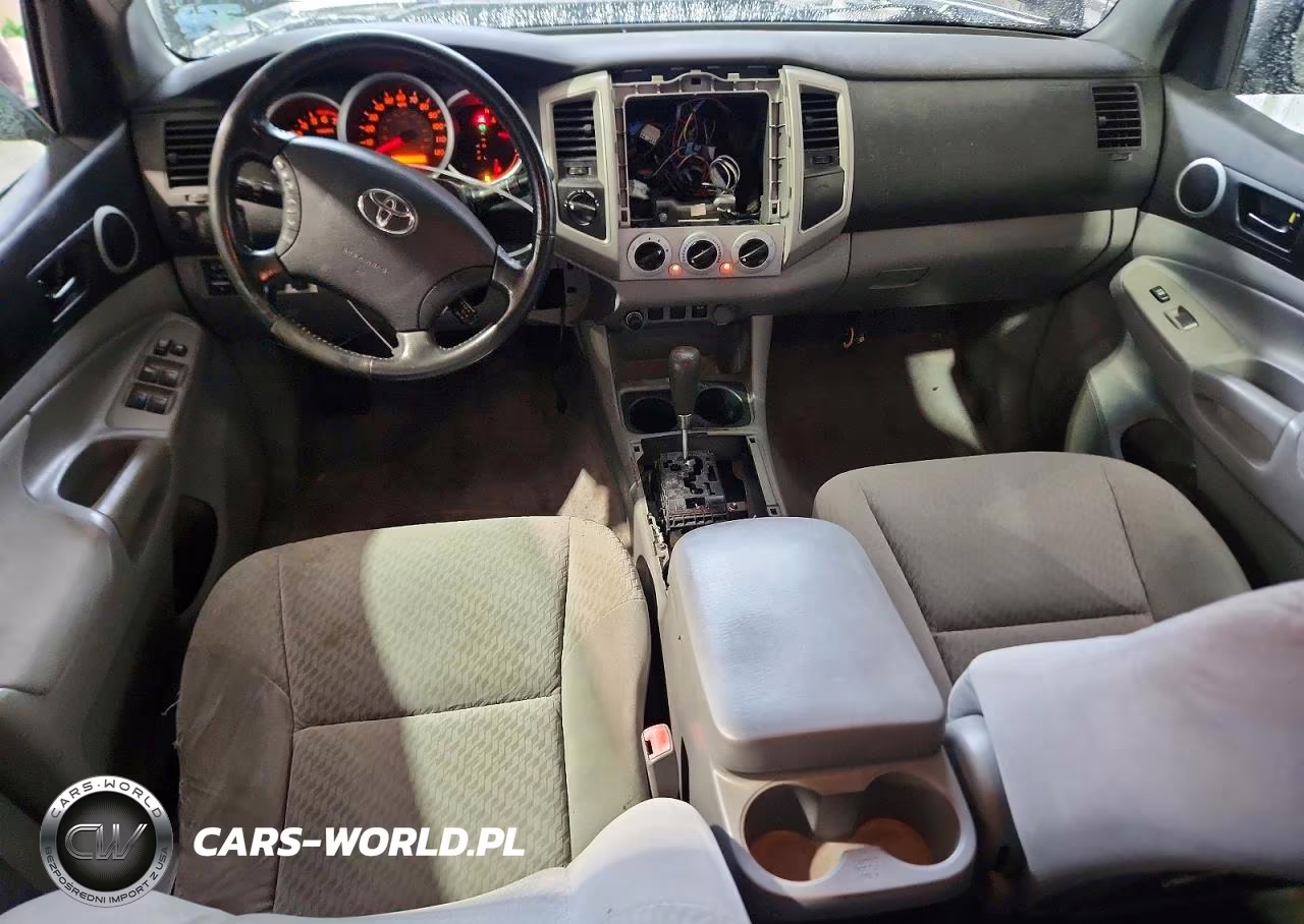 2010 Toyota Tacoma Double Cab Long Bed VIN:3TMMU4FN5AM016287 - 8