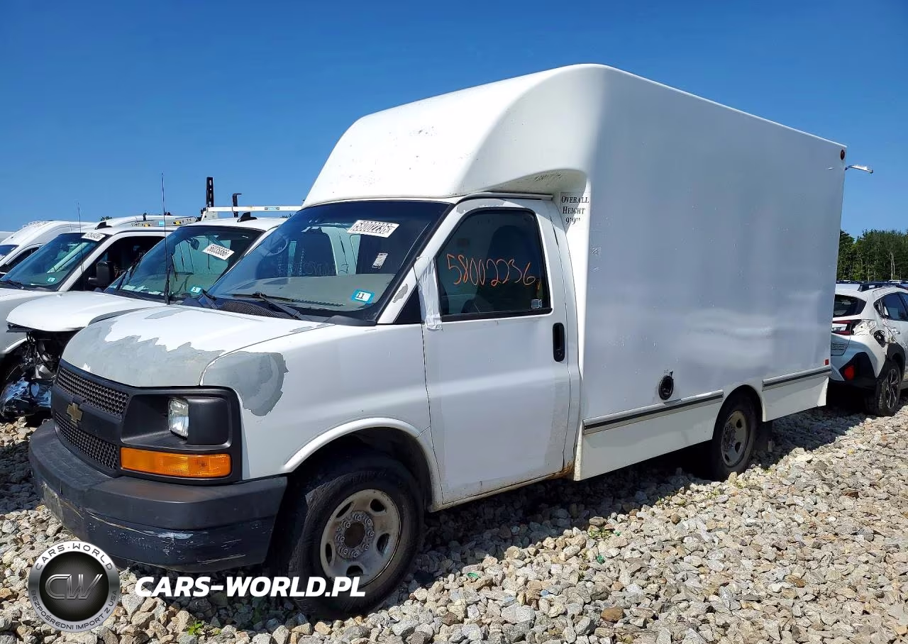 2012 Chevrolet Express Delivery Truck