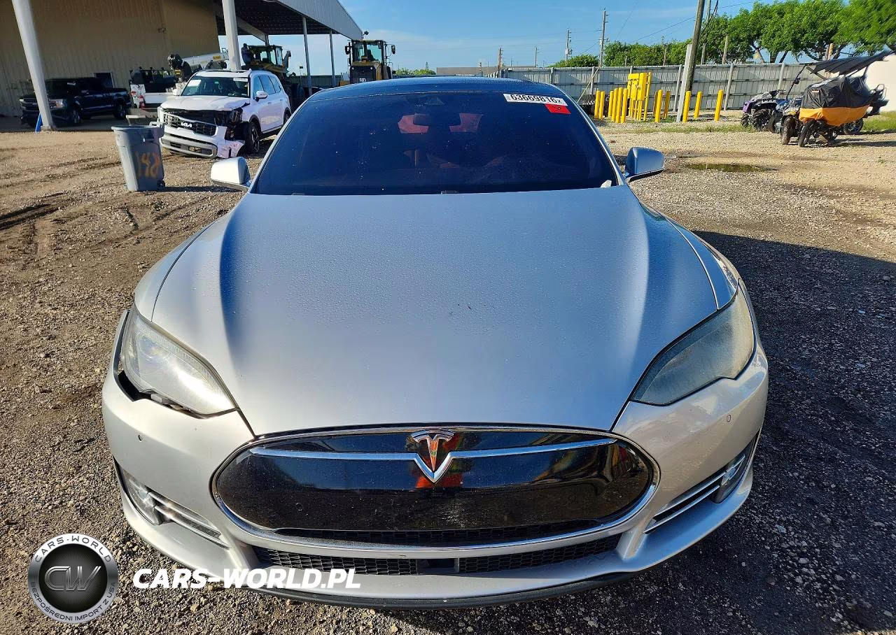 2016 Tesla Model S VIN:5YJSA1E27GF126275 - 5