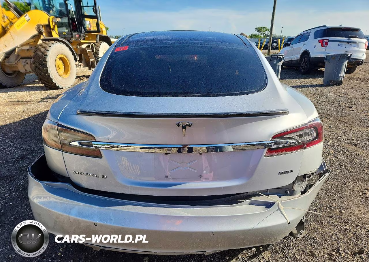 2016 Tesla Model S VIN:5YJSA1E27GF126275 - 6