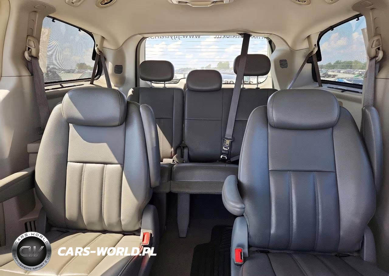 2009 Chrysler Town & Country Touring VIN:2A8HR54129R629781 - 10