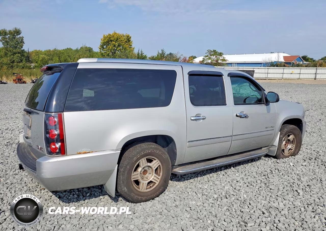 2010 GMC Yukon Xl Denali VIN:1GKUKMEF1AR251479 - 3