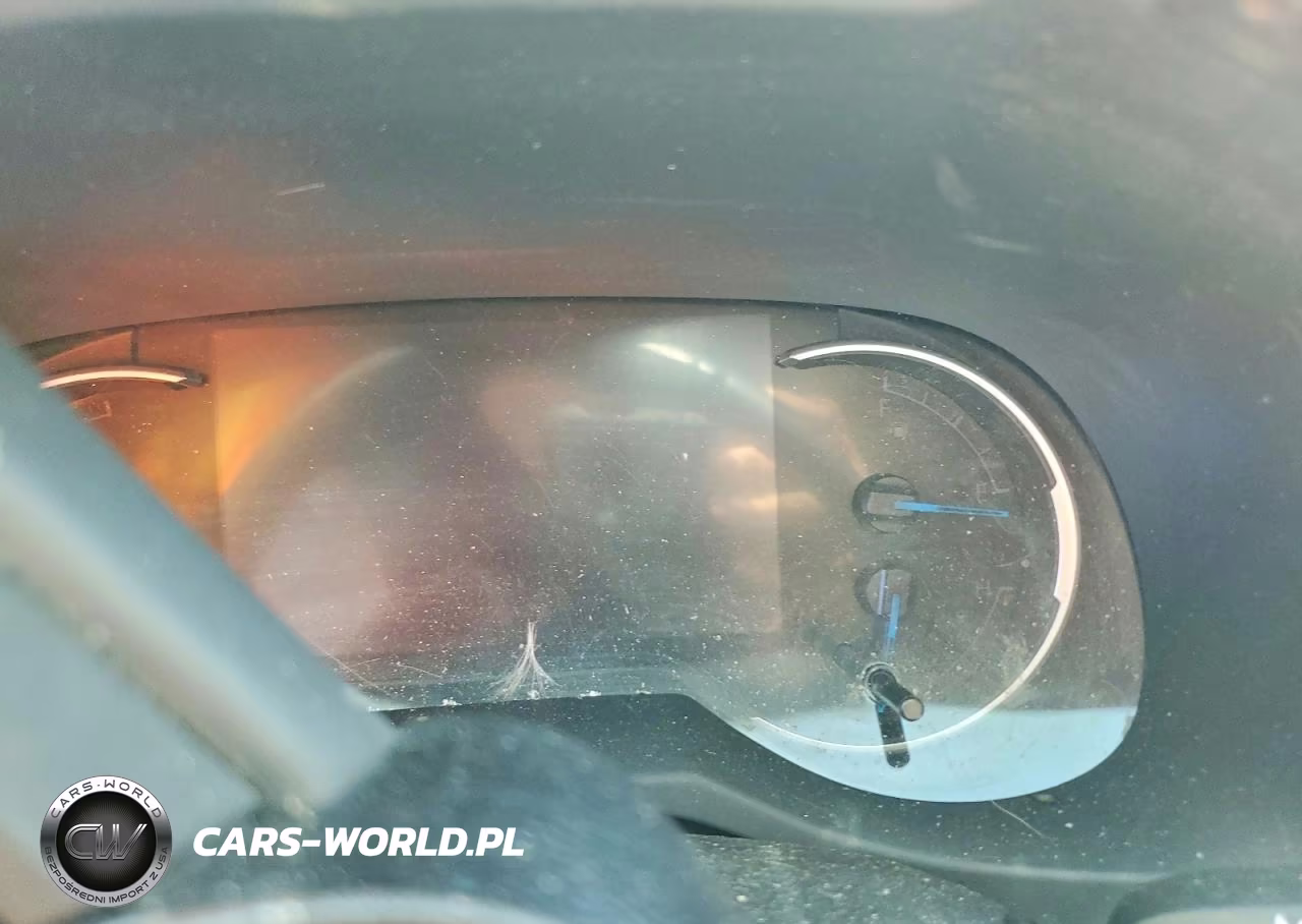 2019 Toyota Rav4 Limited VIN:JTMDWRFV0KD502686 - 9