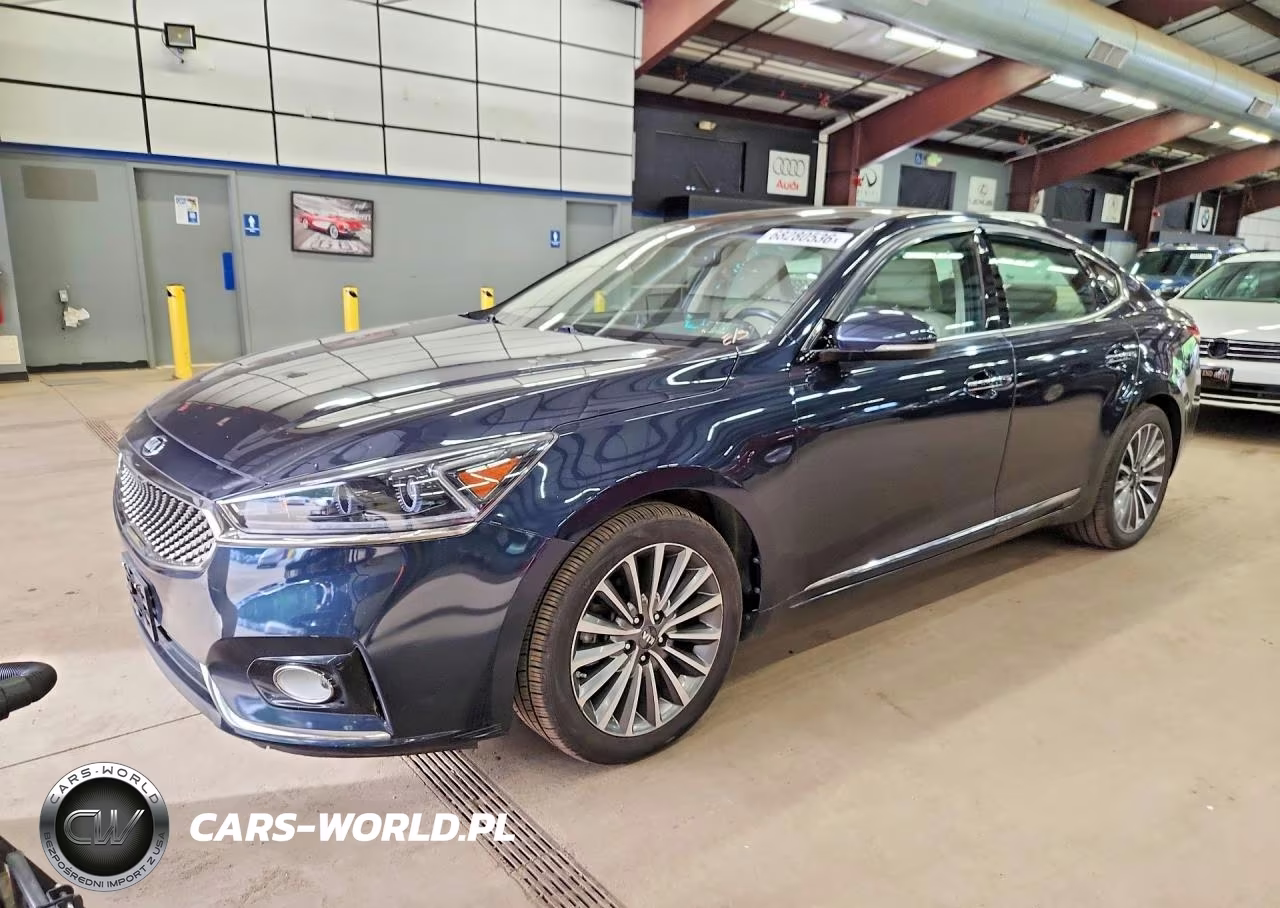 2017 Kia Cadenza Premium