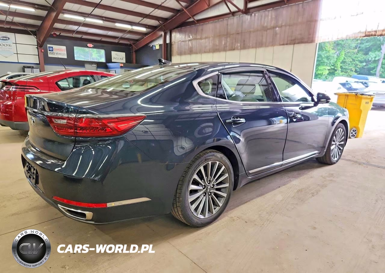 2017 Kia Cadenza Premium VIN:KNALC4J11H5048797 - 3