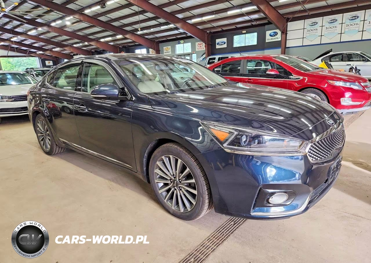 2017 Kia Cadenza Premium VIN:KNALC4J11H5048797 - 4