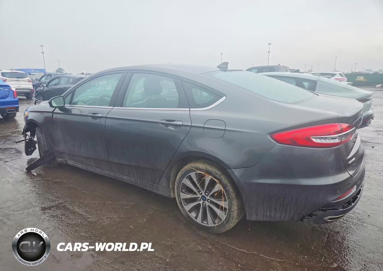 2020 Ford Fusion Se VIN:3FA6P0T99LR180041 - 2