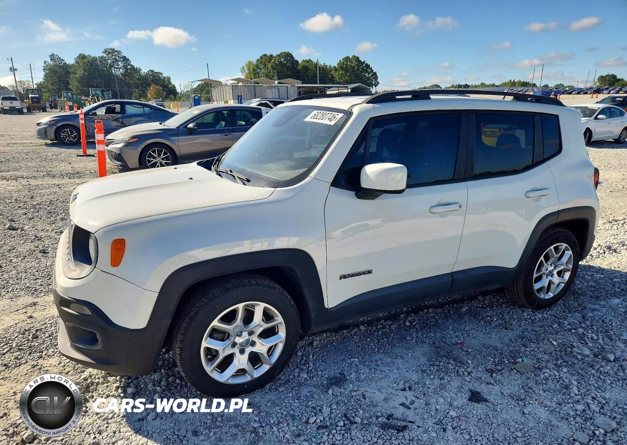 2015 Jeep Renegade Latitude – zdjęcie 1 z 12
