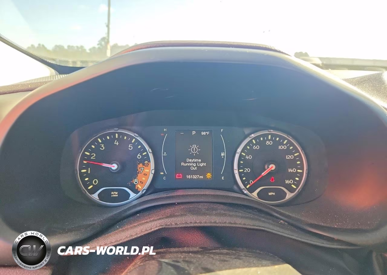 2015 Jeep Renegade Latitude VIN:ZACCJABT6FPC05316 - 9