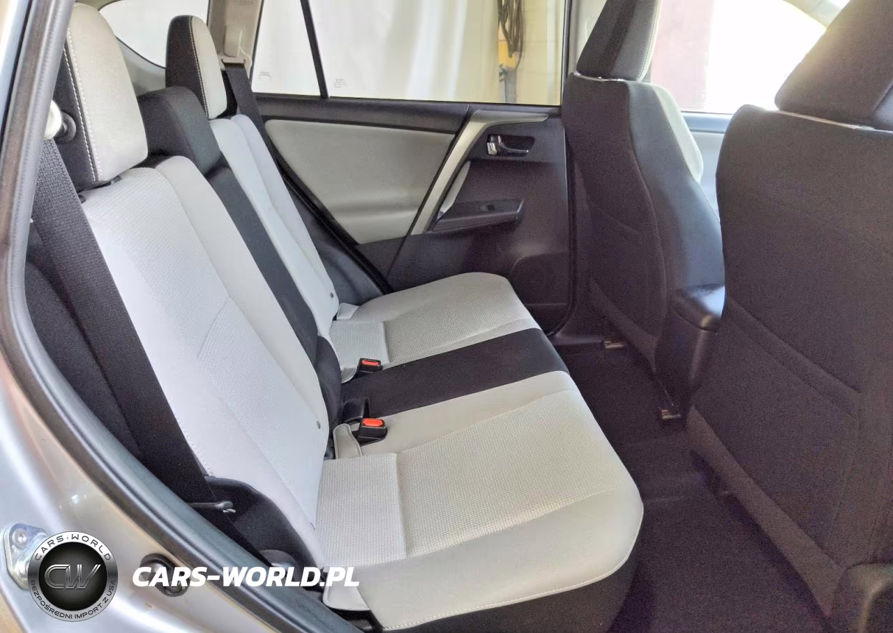 2016 Toyota Rav4 Xle VIN:2T3RFREVXGW420689 - 11