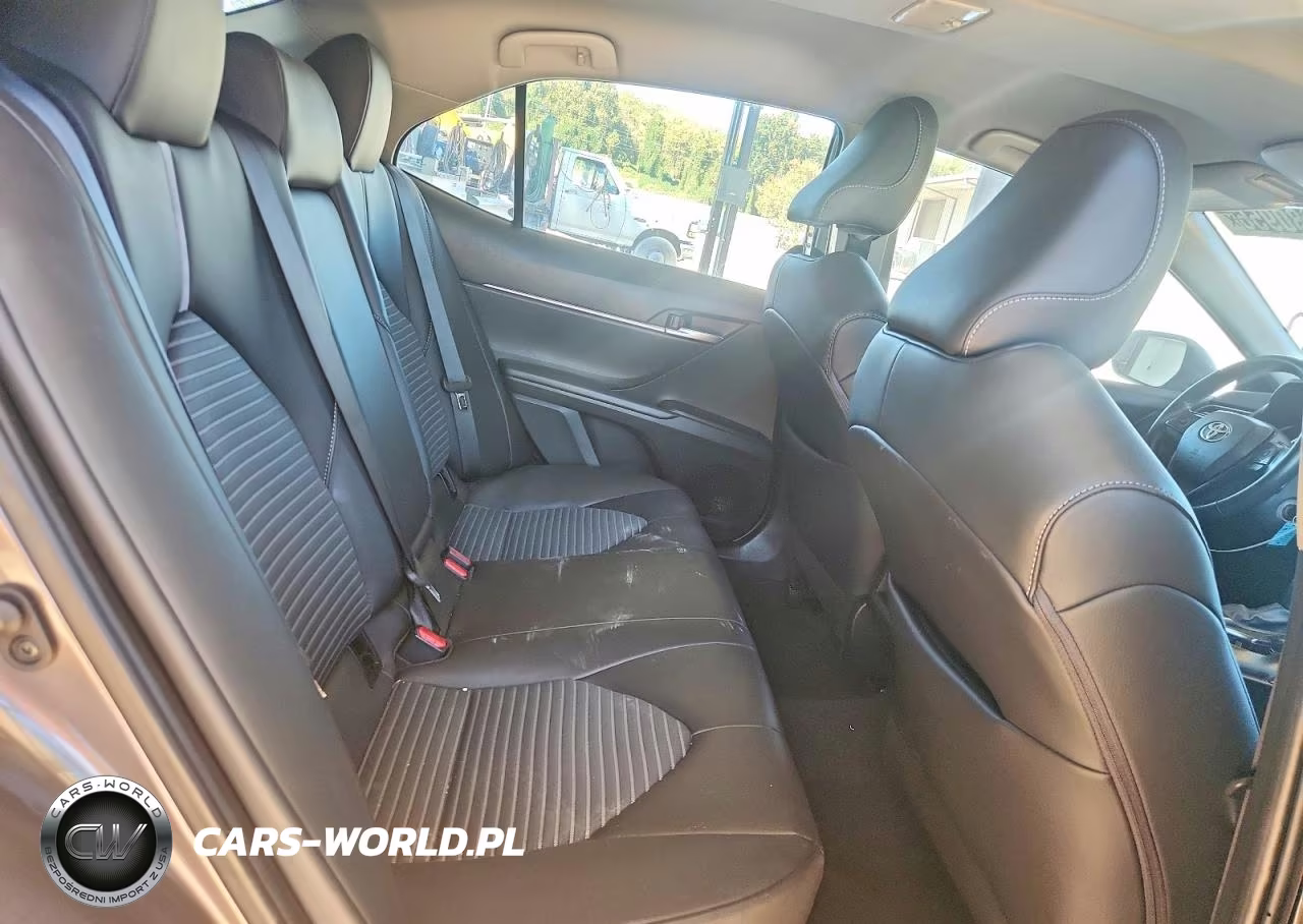 2024 Toyota Camry Se VIN:4T1G11AKXRU891482 - 10