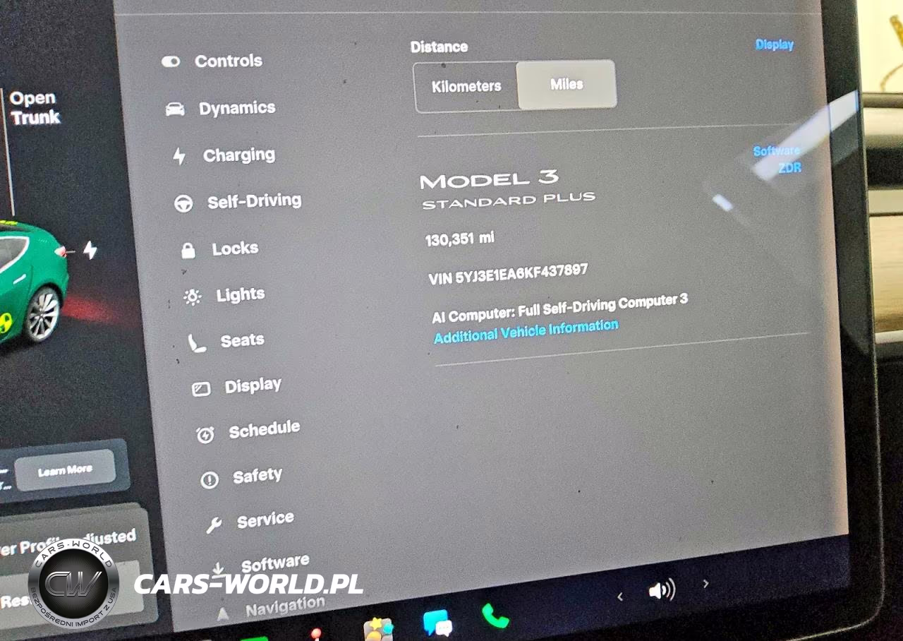 2019 Tesla Model 3 VIN:5YJ3E1EA6KF437897 - 9