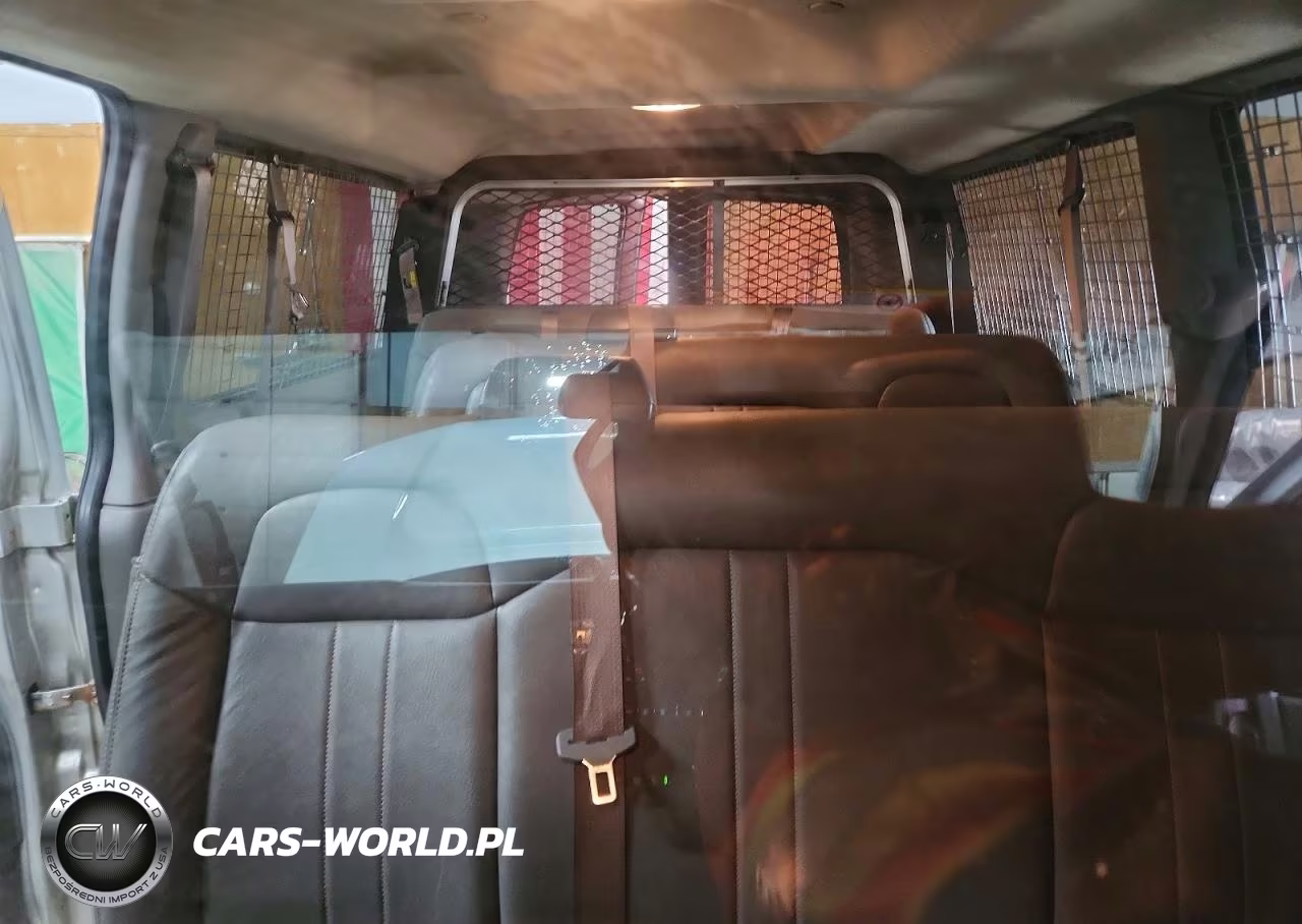 2021 Chevrolet Express G3500 Ls VIN:1GAZGNF70M1248732 - 10
