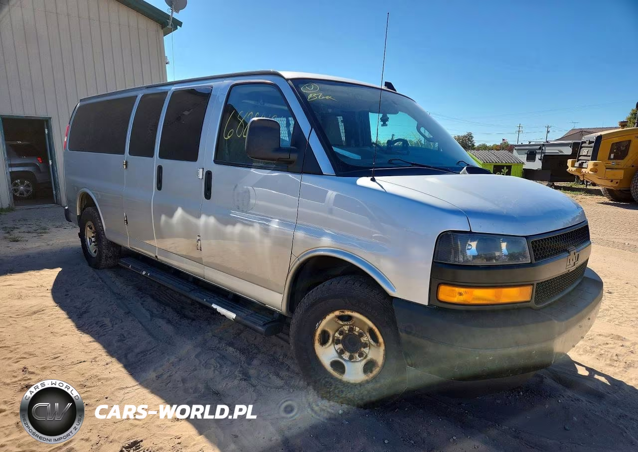 2021 Chevrolet Express G3500 Ls VIN:1GAZGNF70M1248732 - 4