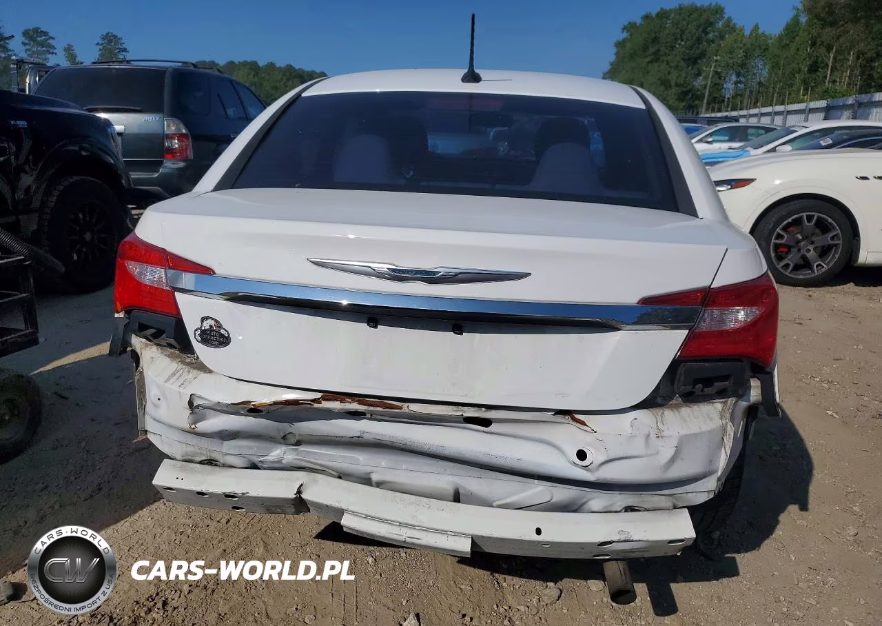 2014 Chrysler 200 Touring VIN:1C3CCBBB5EN165121 - 6