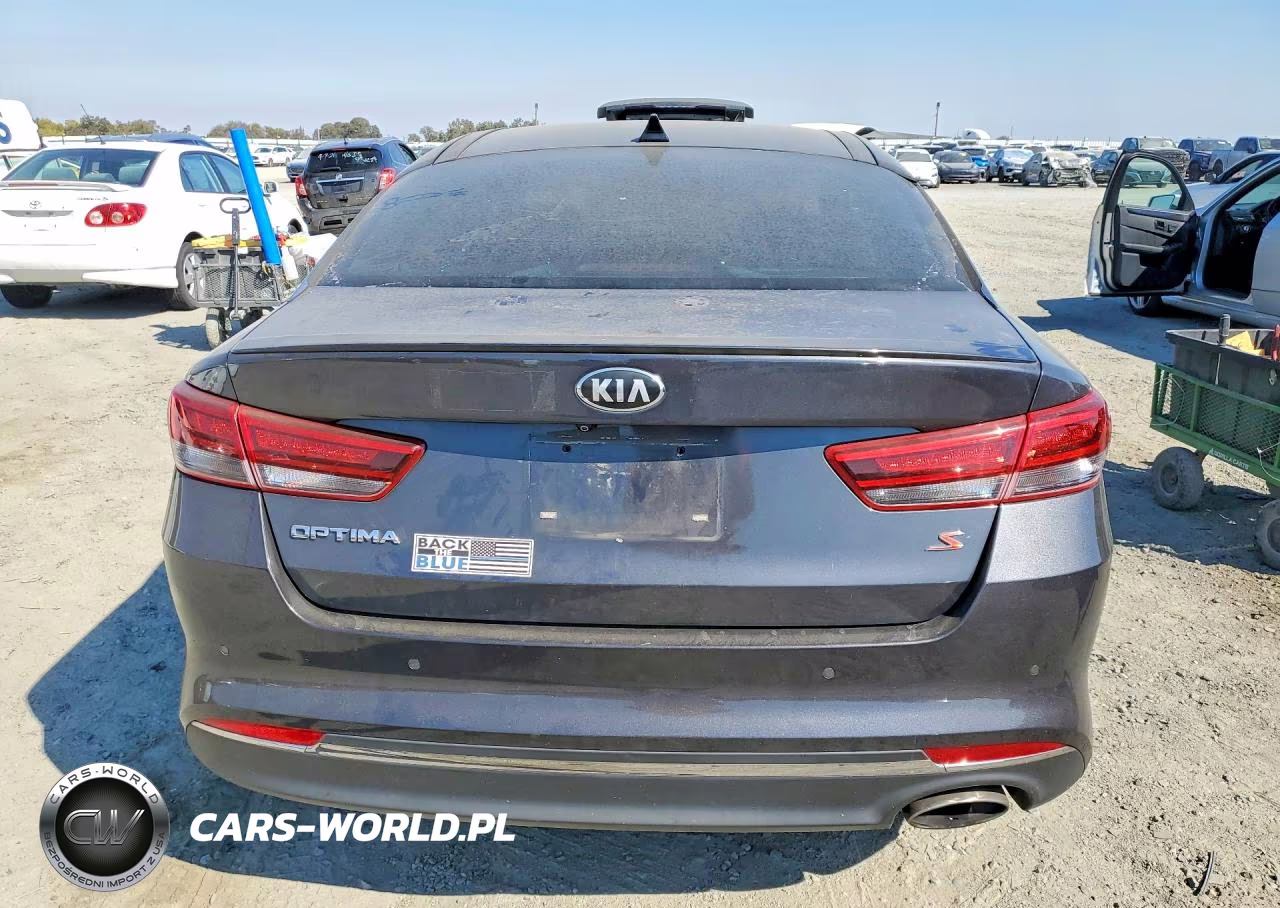2018 Kia Optima S VIN:5XXGT4L33JG185650 - 6