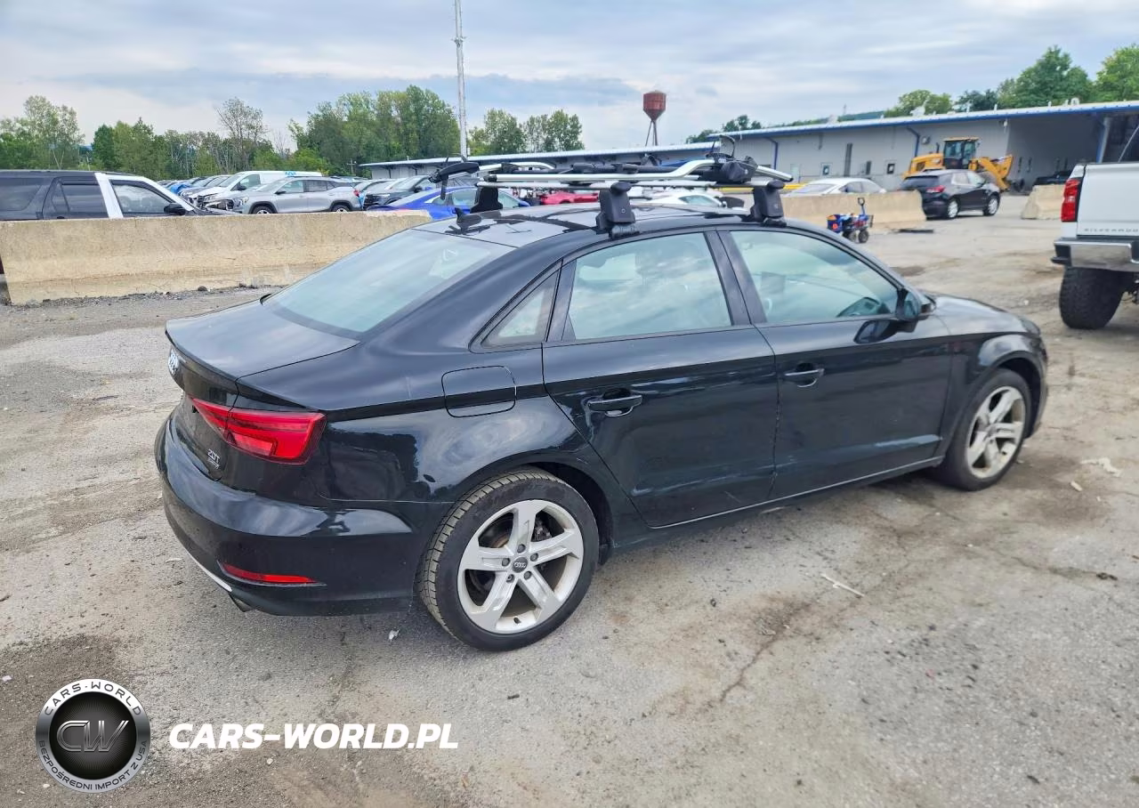 2017 Audi A3 Premium VIN:WAUB8GFF3H1010899 - 3