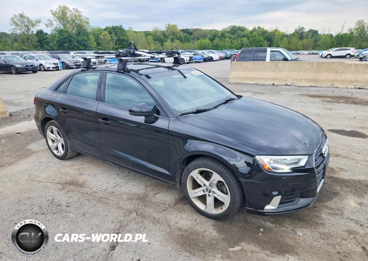 2017 Audi A3 Premium VIN:WAUB8GFF3H1010899 - 4